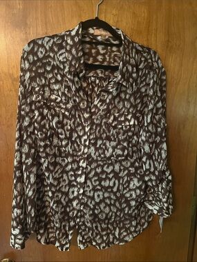 Ellen Tracy Brown and Cream Leopard Print Button-Up Shirt Bundle